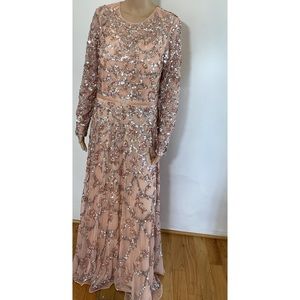 MAC DUGGAL EMBELLISHED GOWN